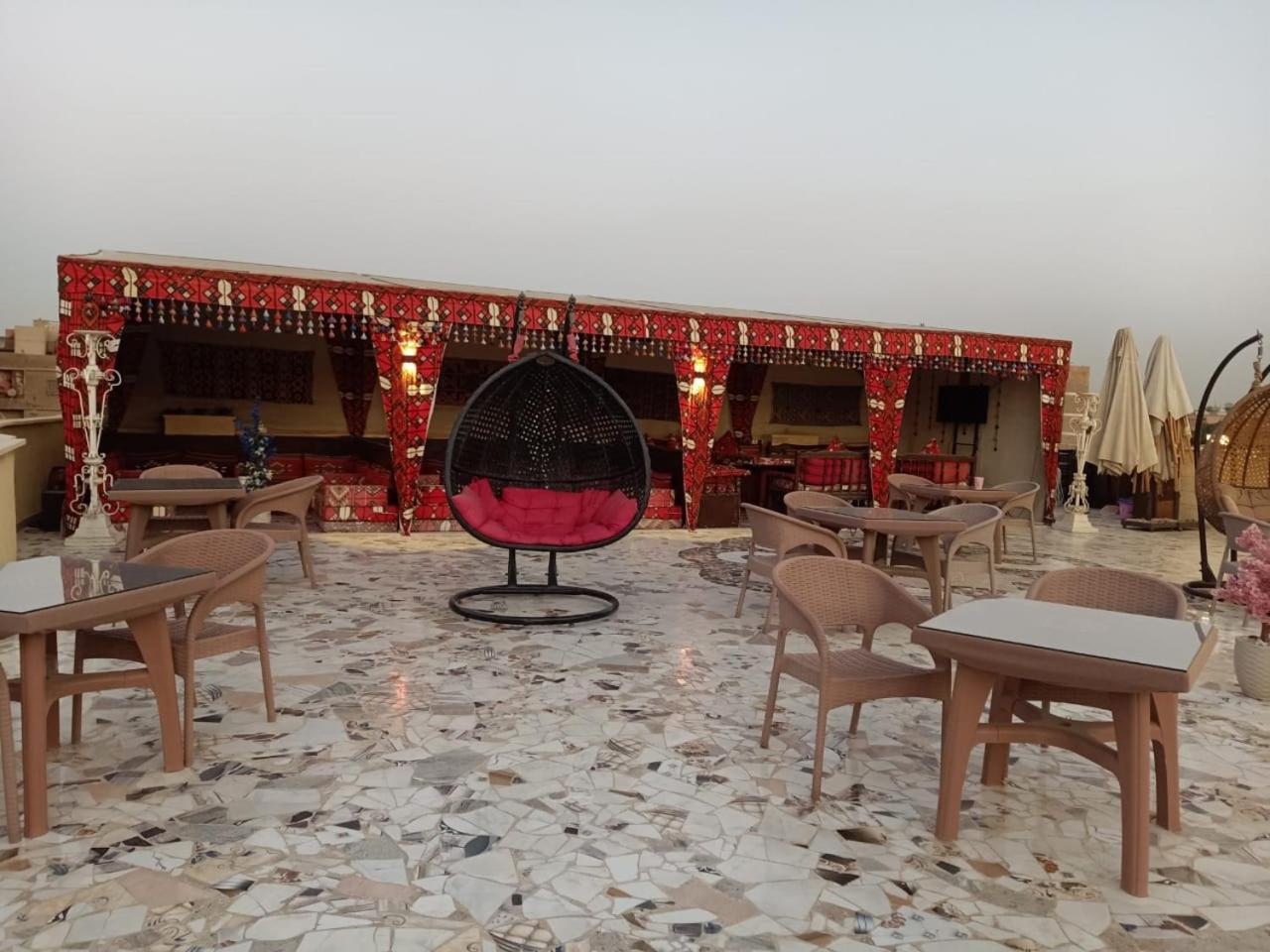 Hotel Pyramid View Gh Kafret el-Gabal Exteriér fotografie